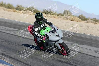 media/Dec-01-2025-Moto Forza (Mon) [[2daa91e15f]]/3-Beginner Group/Session 4 (Turn 10 Inside)/